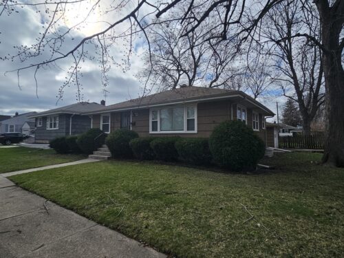 3617 Monroe Street, Lansing, IL