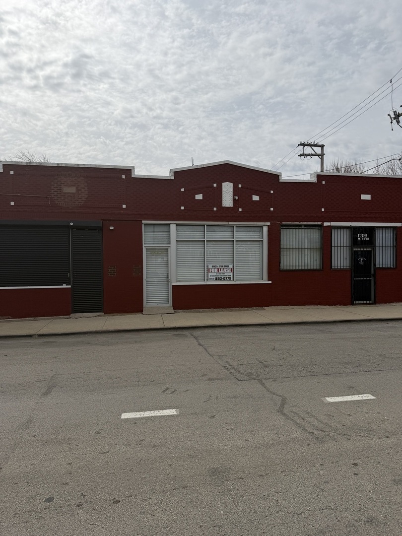 1207 W 74th Street, Chicago, IL
