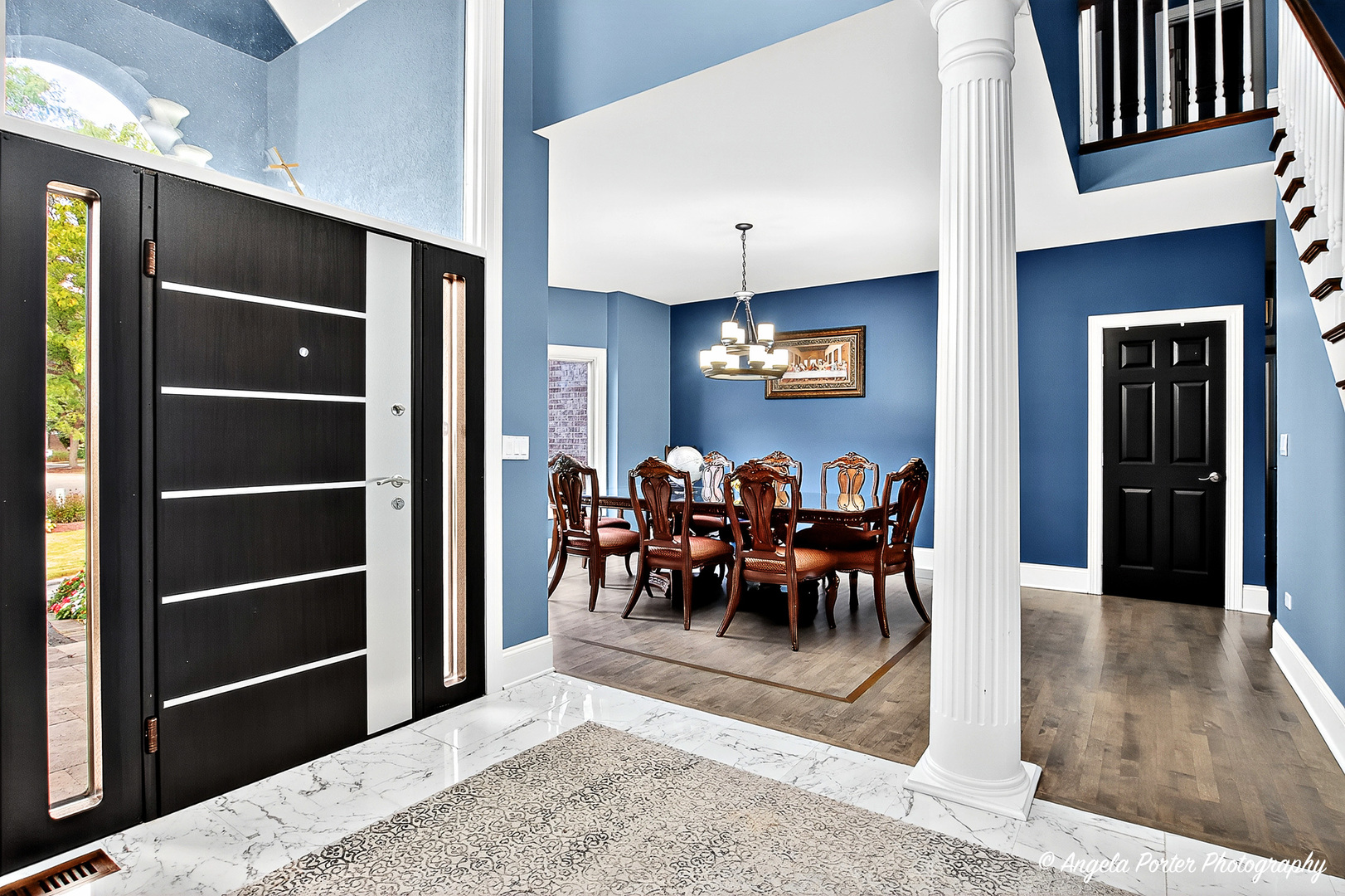 701 Caitlin Court, Grayslake, IL