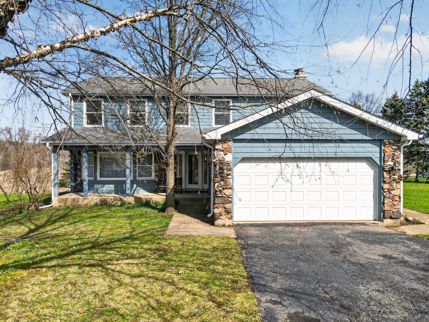 900 Glen Oak Drive, Sleepy Hollow, IL