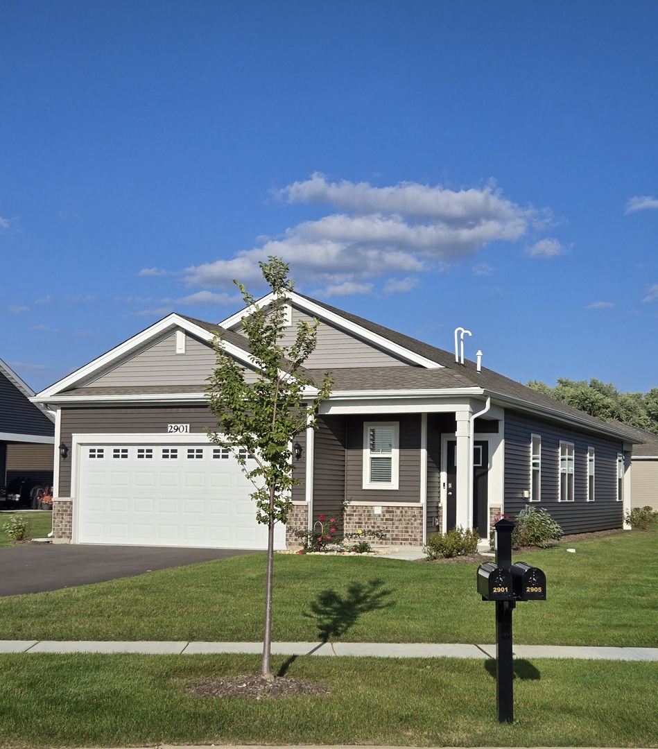 2901 Harnish Drive, Algonquin, IL