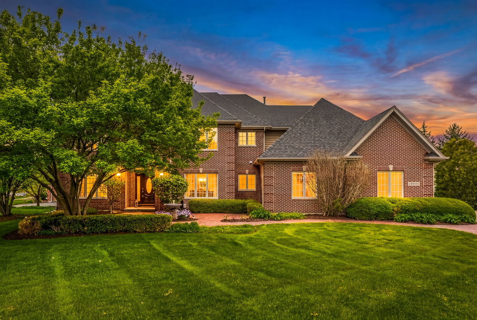 39W514 Bealer Circle, Geneva, IL