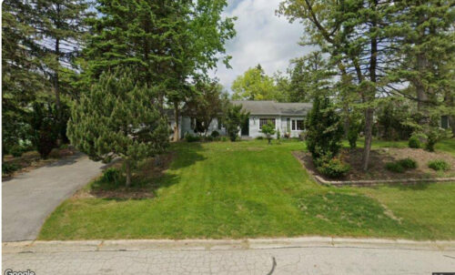 7636 Woodview Drive, Woodridge, IL