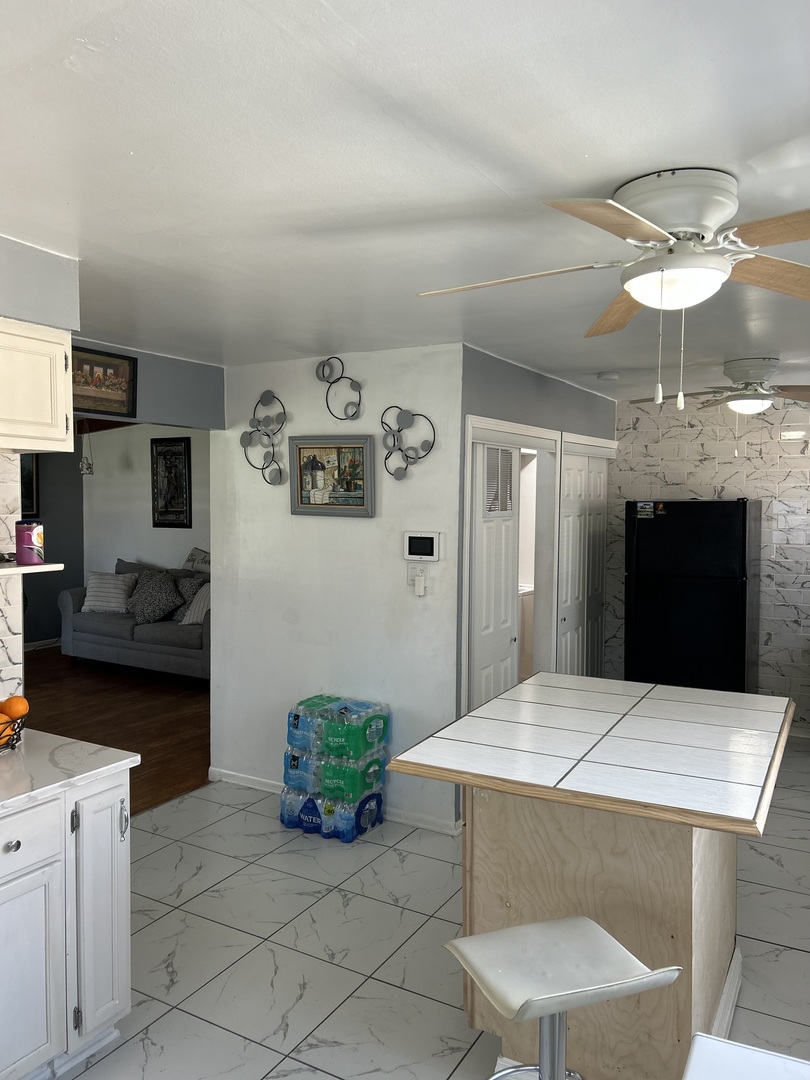 14622 Wabash Avenue, Dolton, IL