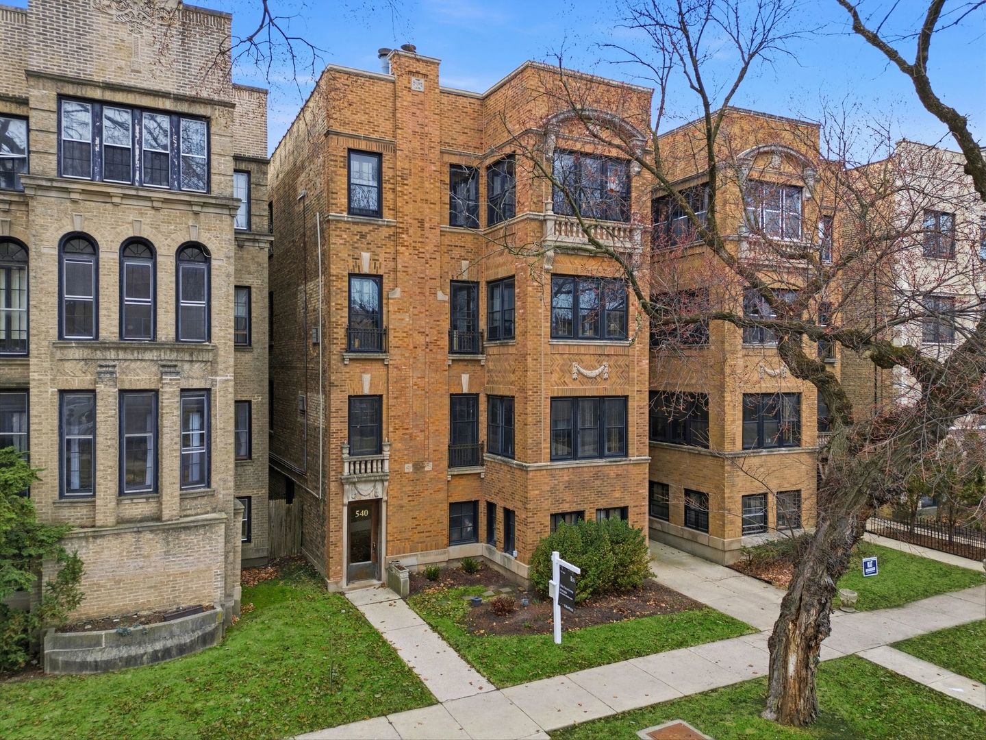 540 Sheridan Road #3, Evanston, IL