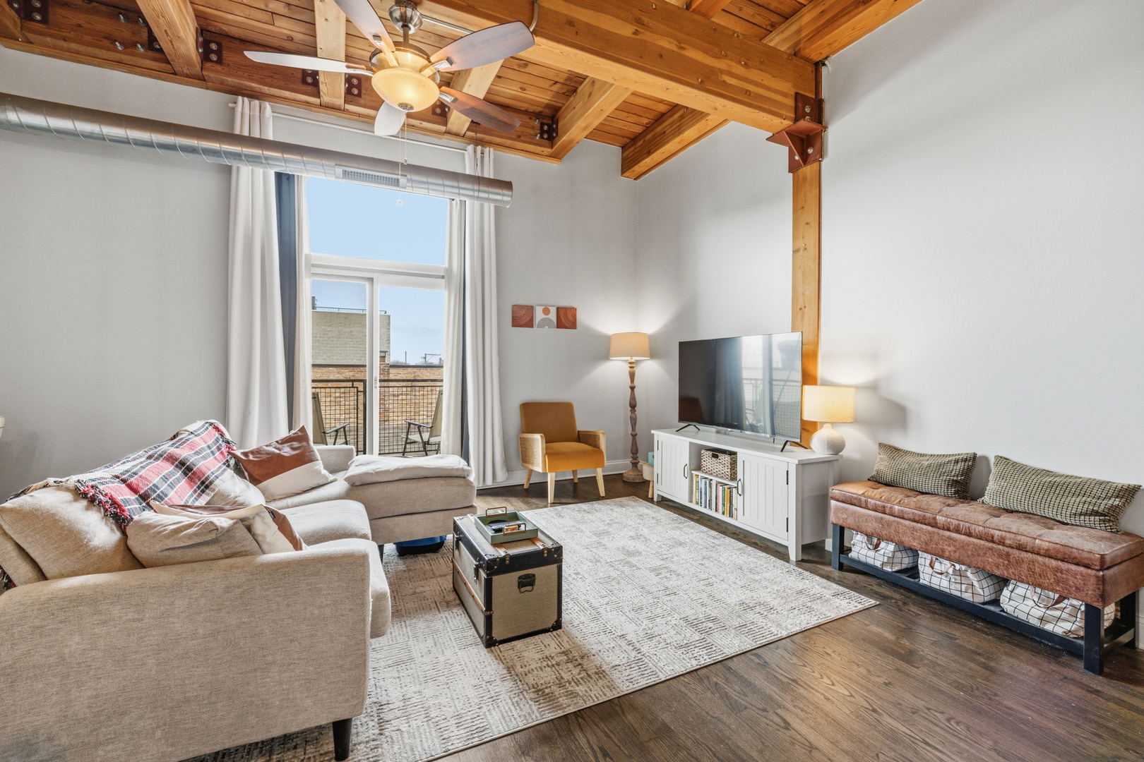 500 N DAMEN Avenue #307, Chicago, IL