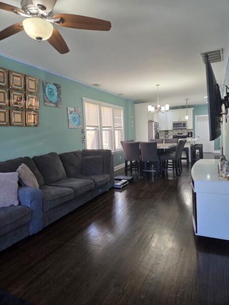 5111 W Potomac Avenue, Chicago, IL