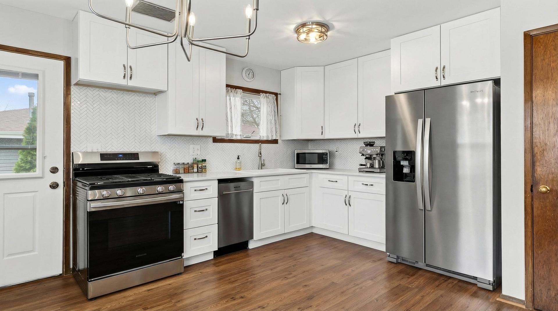 305 S 13th Street, St. Charles, IL