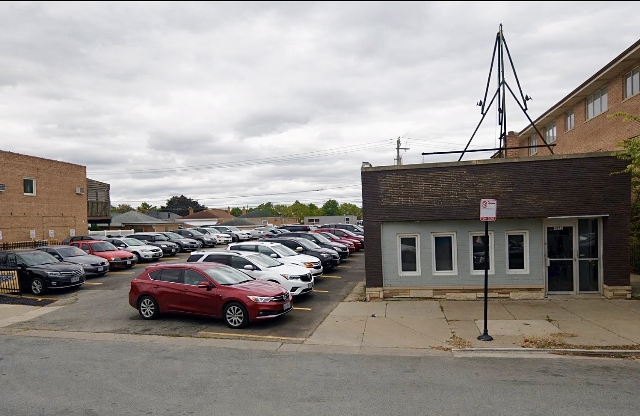 6551 W 63rd Street, Chicago, IL