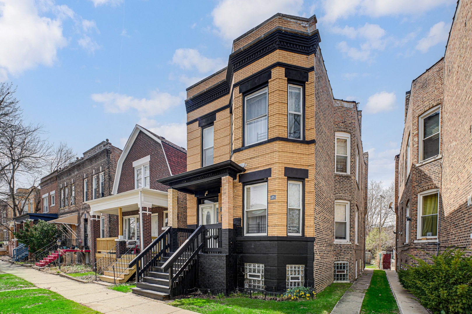 7222 S Rhodes Avenue, Chicago, IL