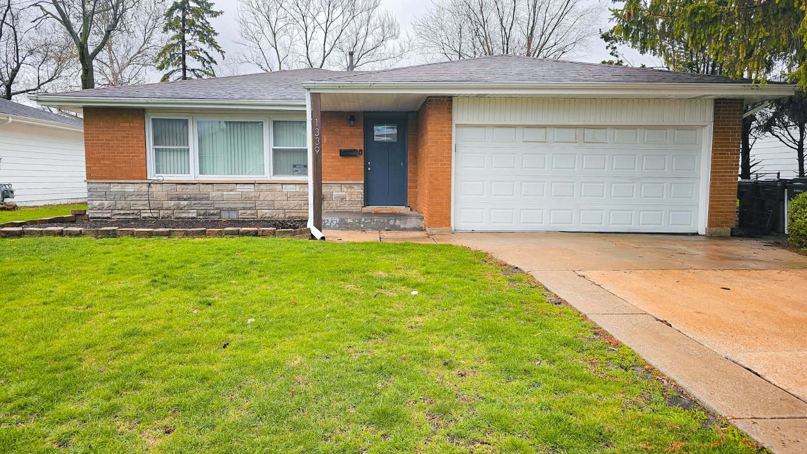1339 Prince Drive, South Holland, IL