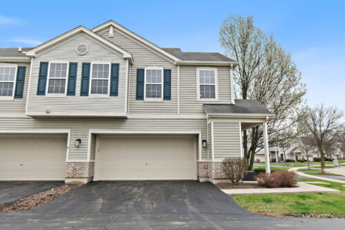 634 Arbor Circle #634, Lakemoor, IL