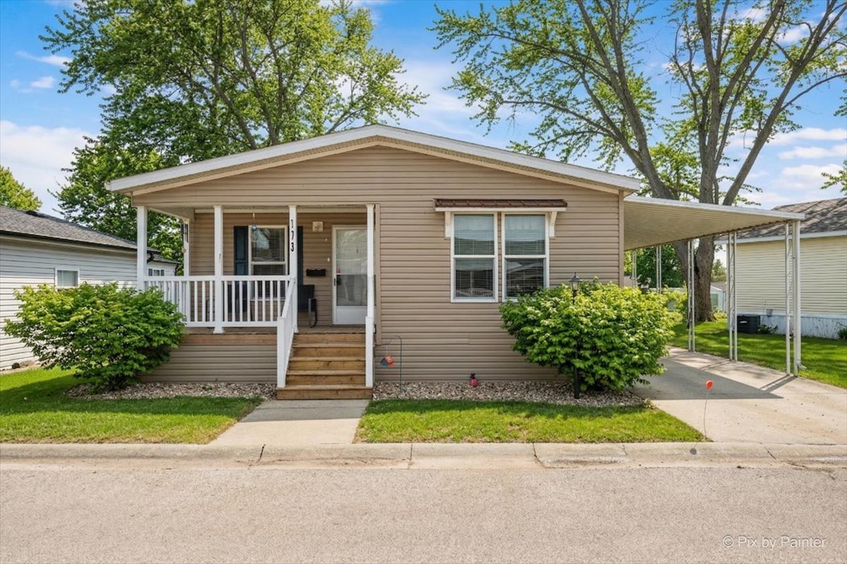173 Northshore Road, Elgin, IL