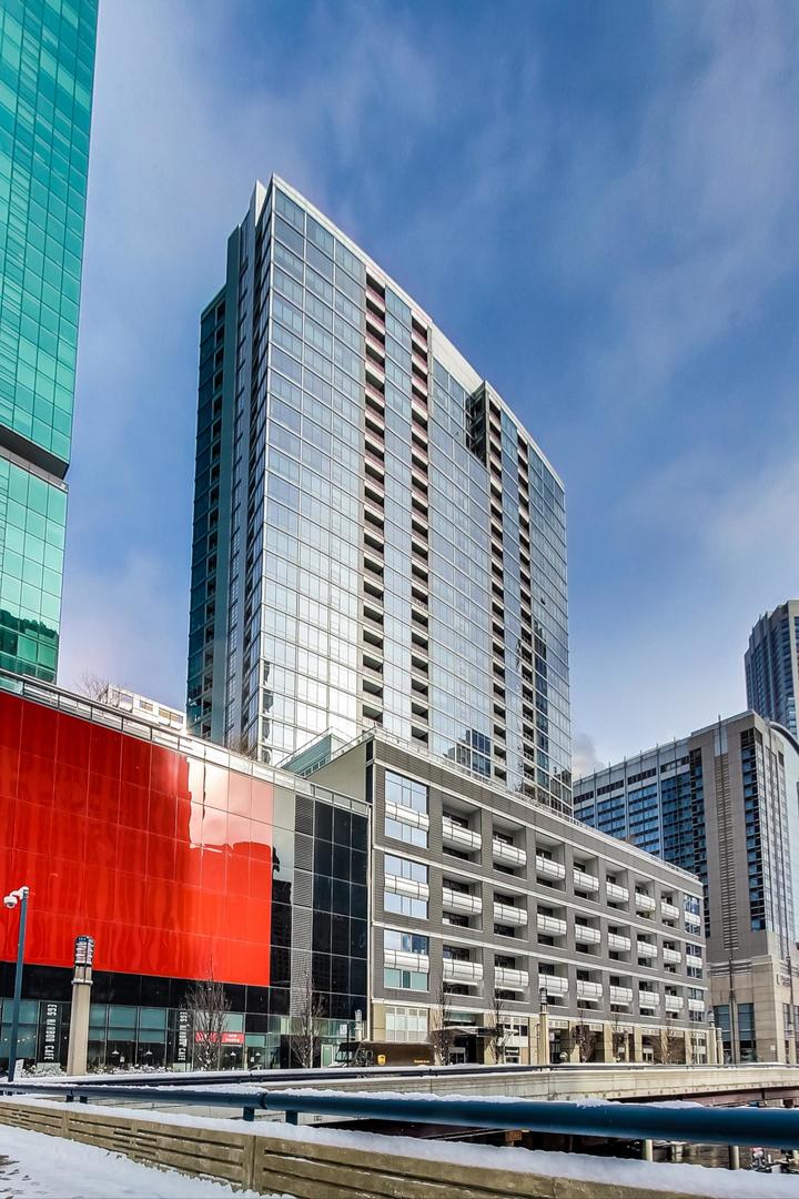 240 E Illinois Street #1805, Chicago, IL