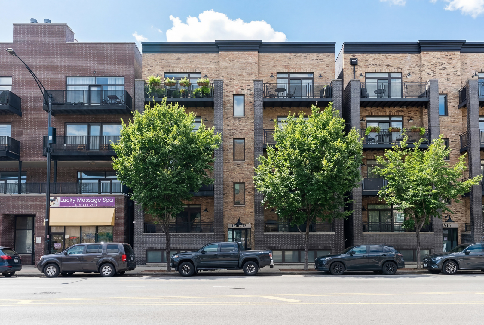 1510 N Western Avenue #2S, Chicago, IL