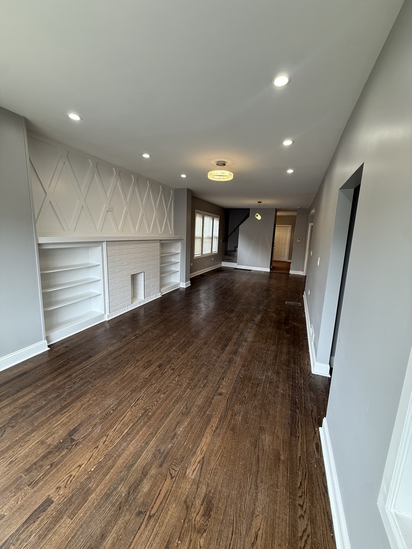 7816 S Hermitage Avenue, Chicago, IL