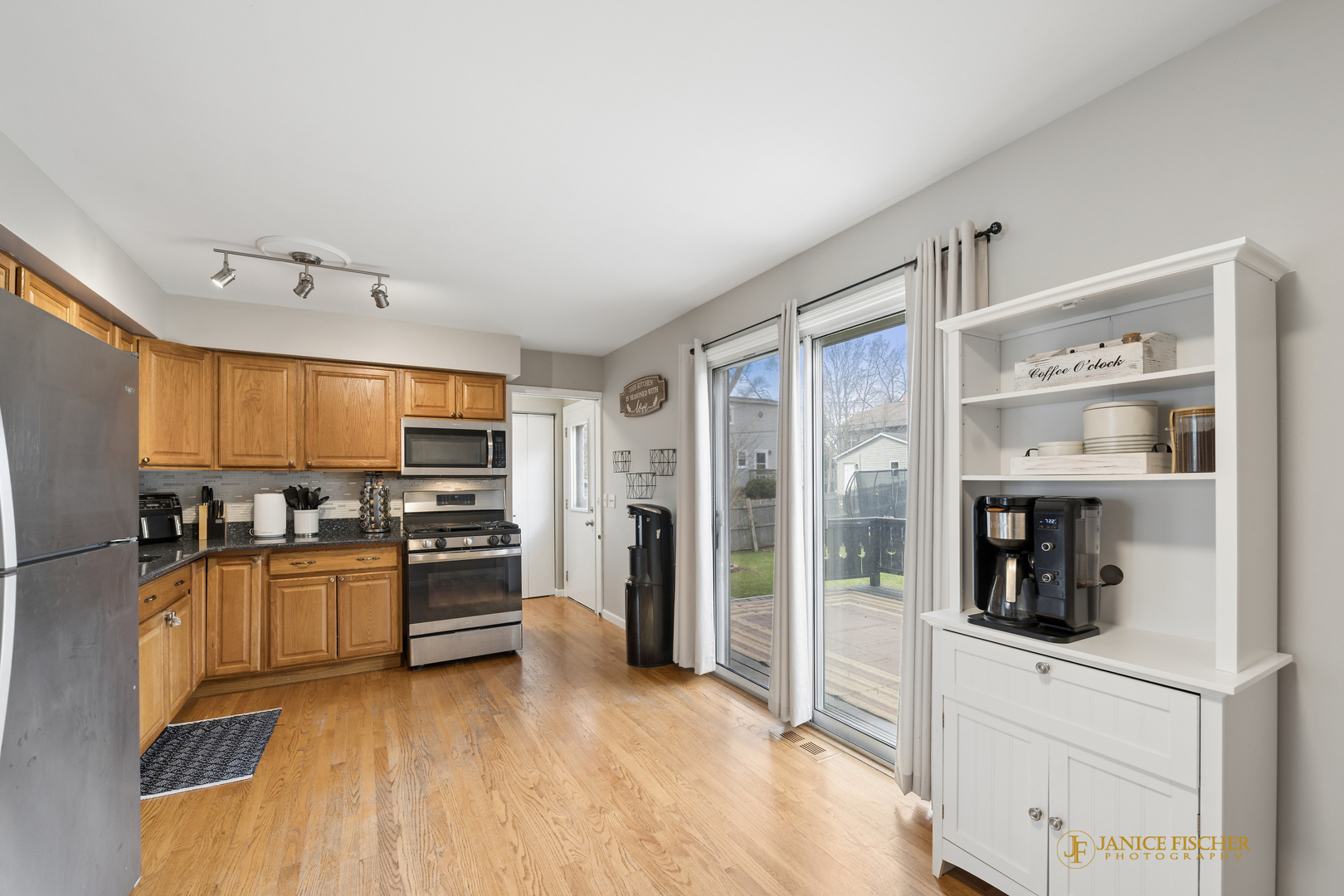 306 Juniper Road, Island Lake, IL