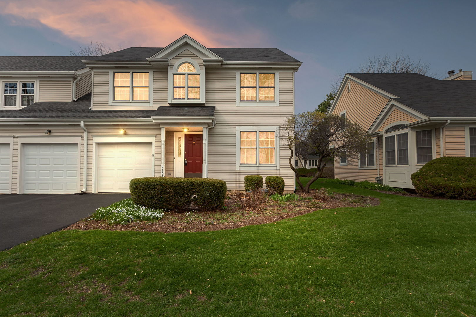 2104 Foxfield Road, St. Charles, IL