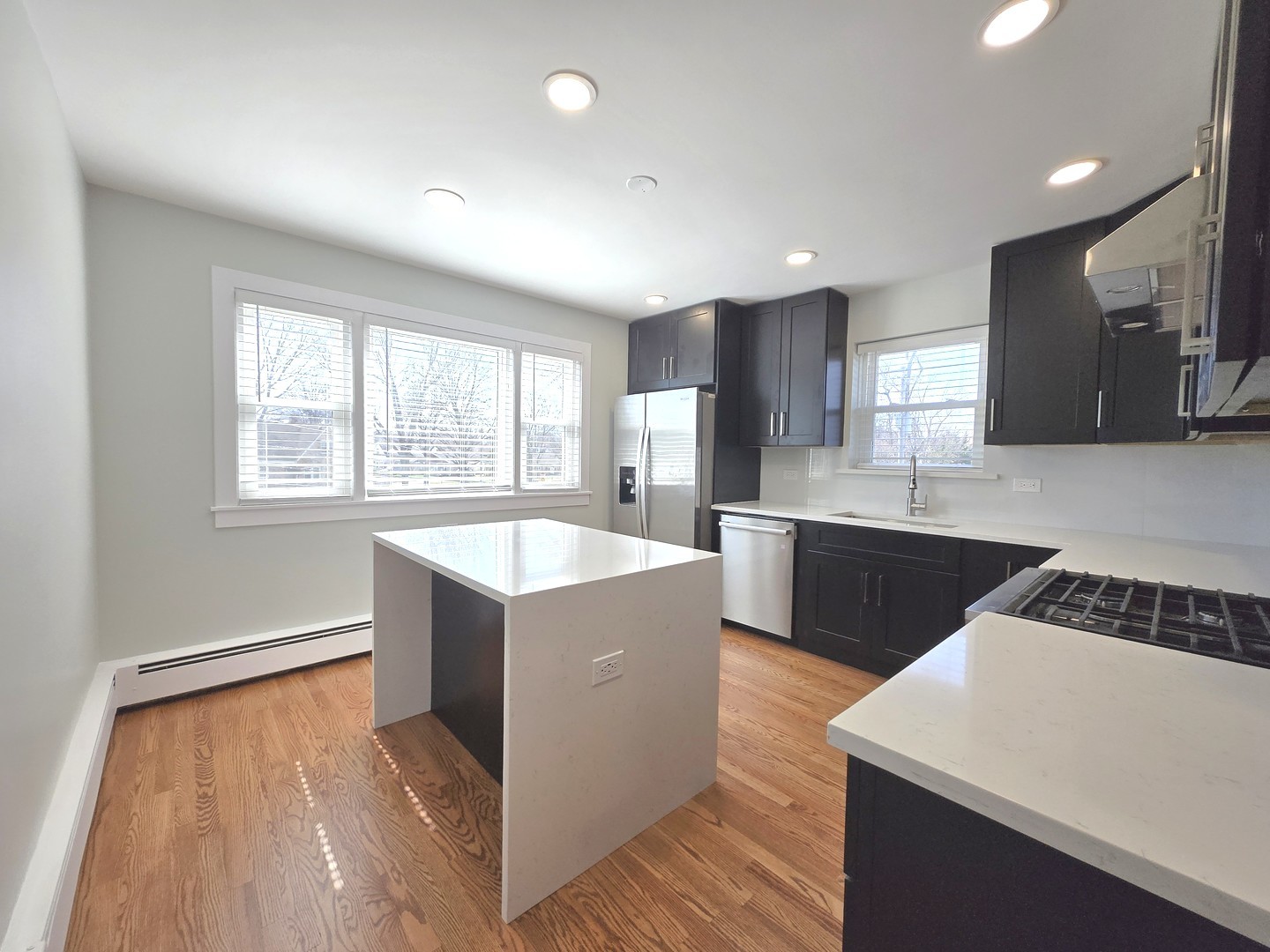 315 W PROSPECT Avenue #3, Mount Prospect, IL