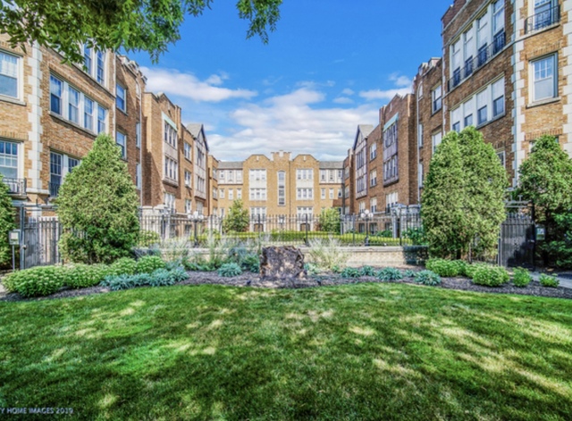 10913 S Longwood Drive #3, Chicago, IL