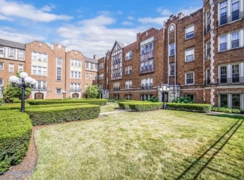 10913 S Longwood Drive #3, Chicago, IL