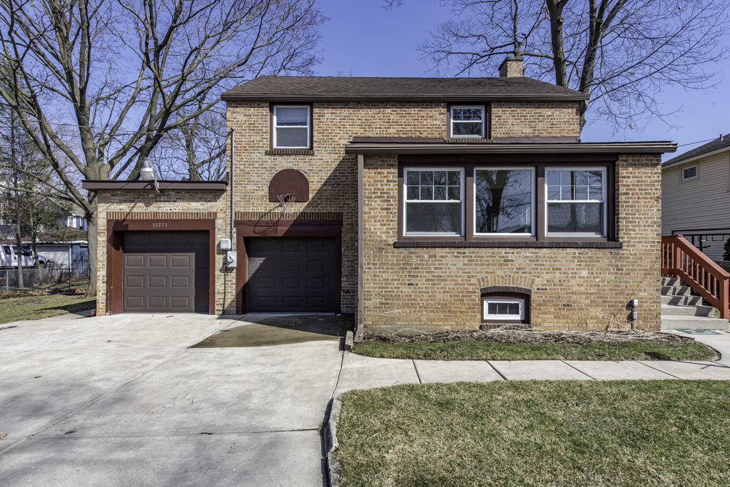 33771 N 2nd Street, Grayslake, IL