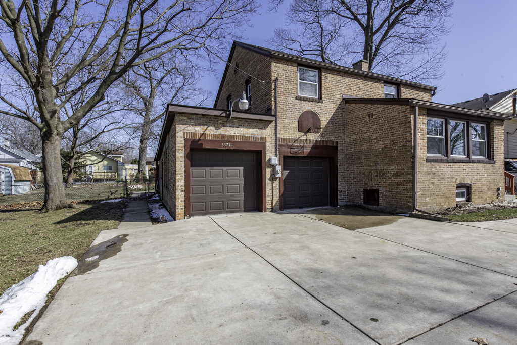 33771 N 2nd Street, Grayslake, IL