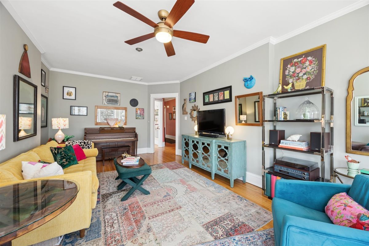 233 Clinton Avenue #3S, Oak Park, IL