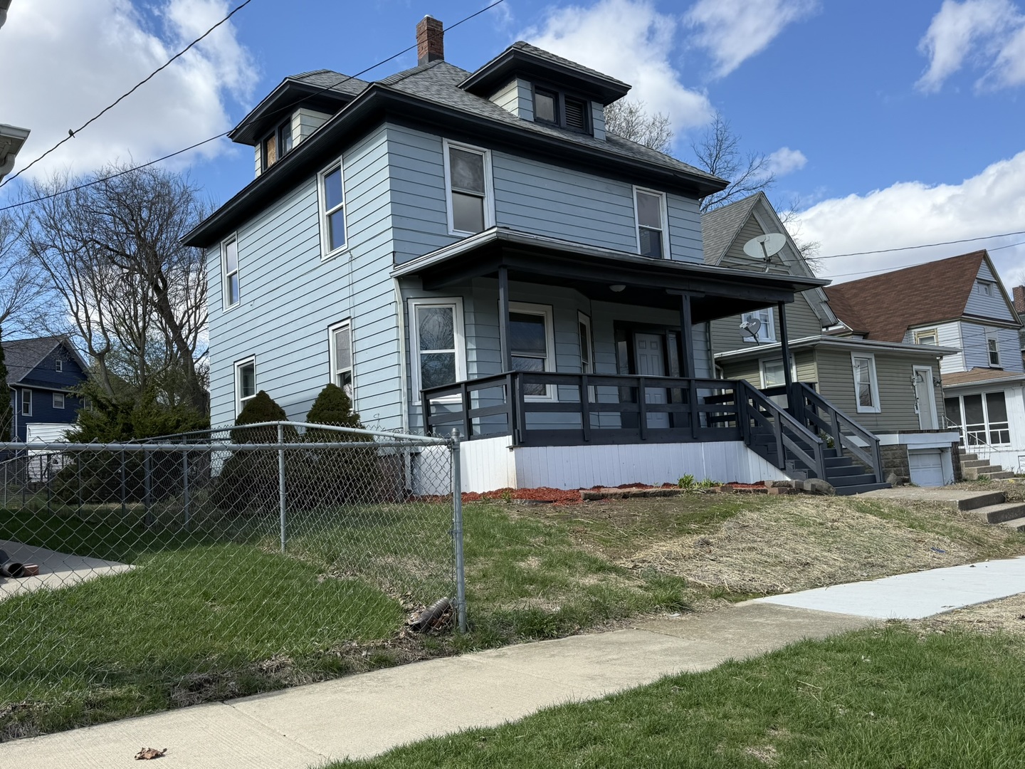 928 North Avenue, Rockford, IL