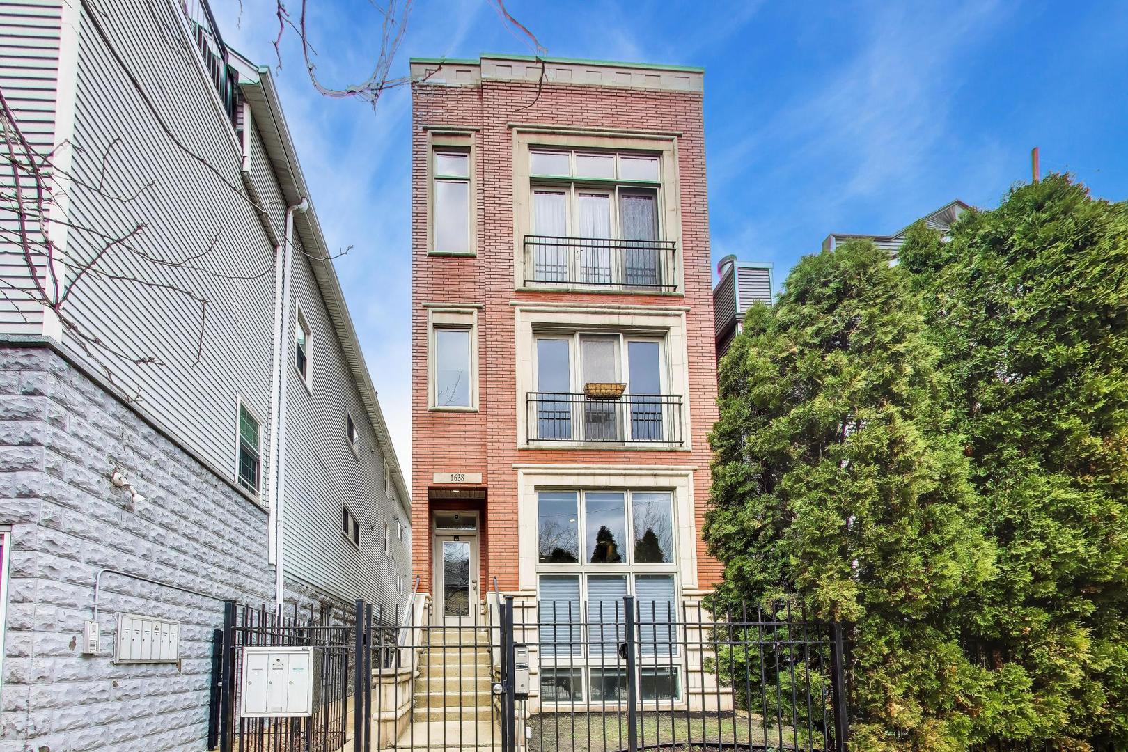 1638 W Diversey Parkway #1, Chicago, IL