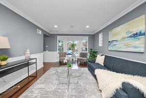 5030 N Moody Avenue, Chicago, IL