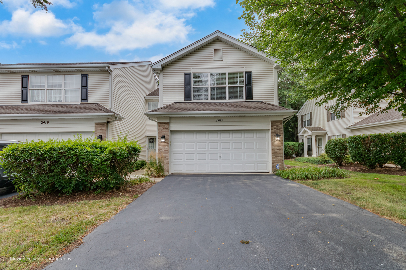 2417 Stoughton Circle #2417, Aurora, IL