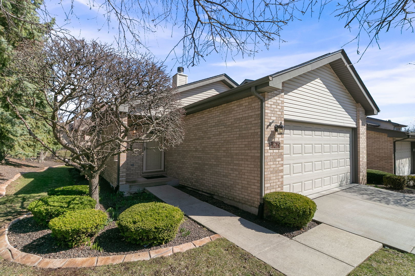 15625 Shenandoah Drive #15625, Orland Park, IL