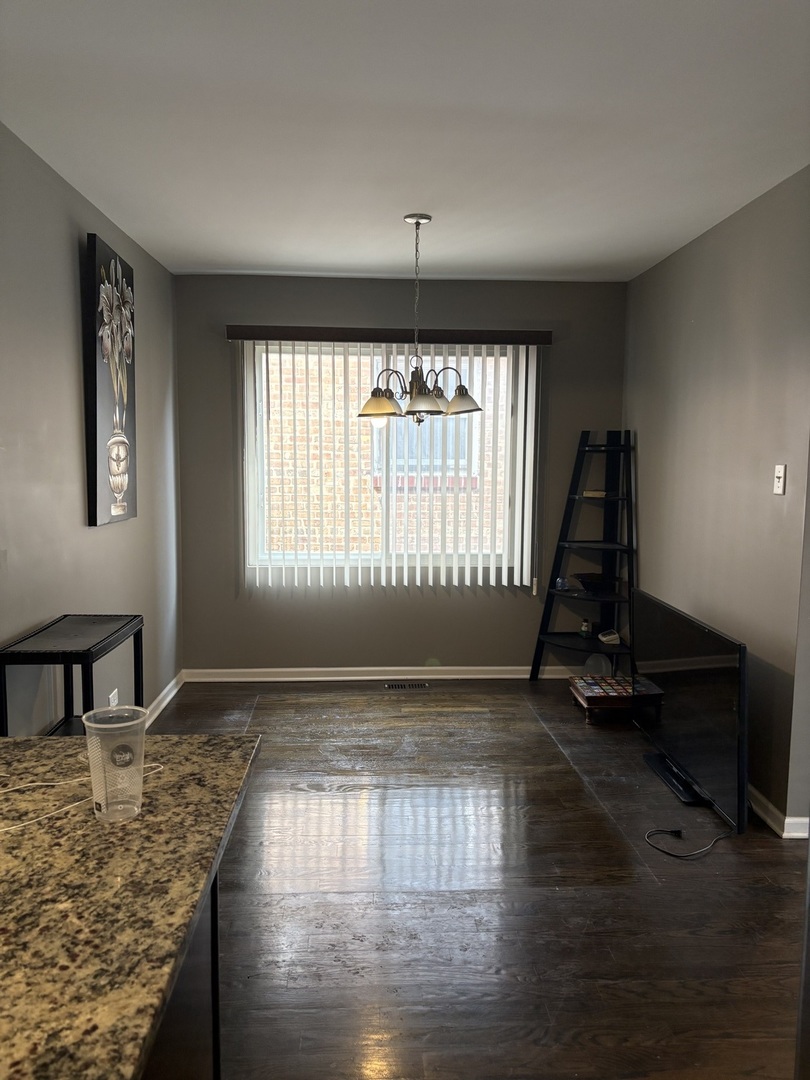 10032 S Calumet Avenue, Chicago, IL