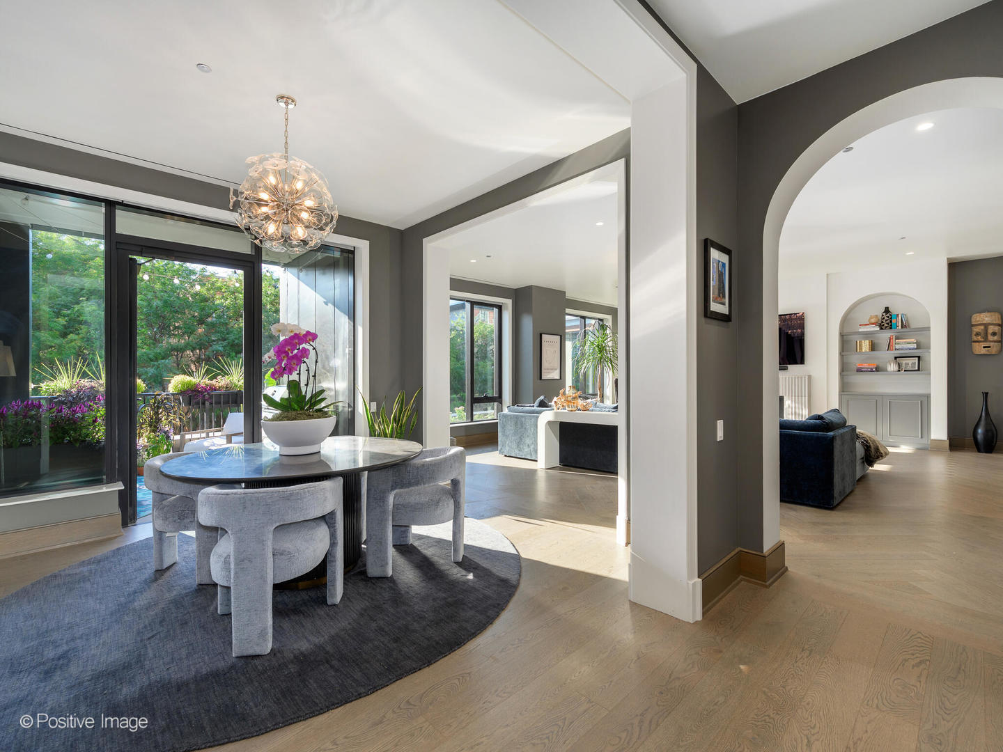 21 N May Street #305, Chicago, IL