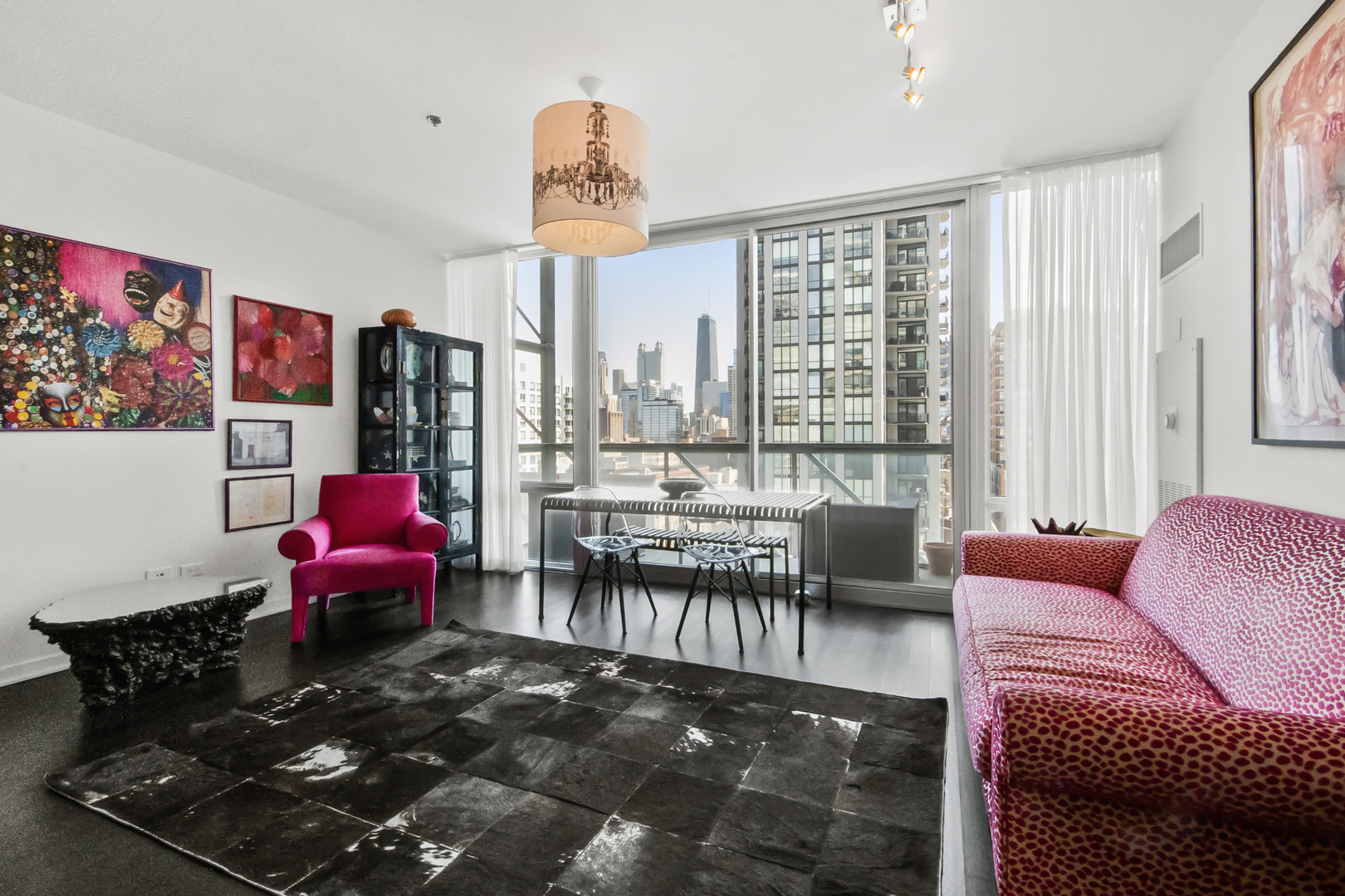 653 N Kingsbury Street #1007, Chicago, IL