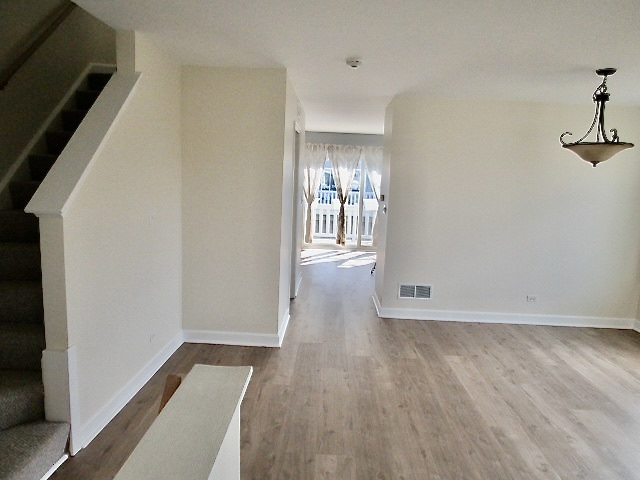 2667 Woodmere Drive #2667, Darien, IL