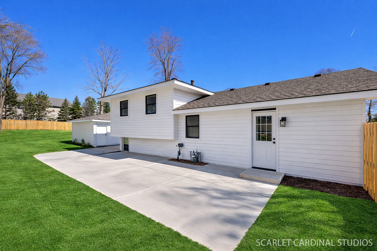 22W080 Valleyview Drive, Glen Ellyn, IL