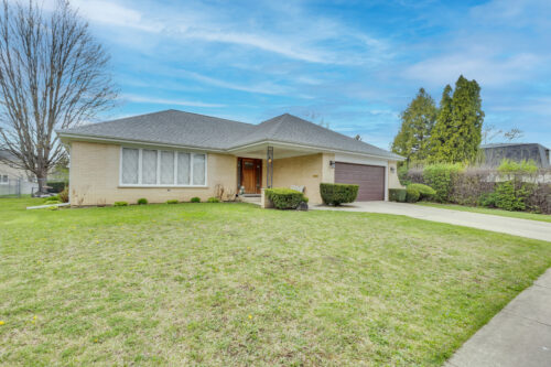 730 Castlewood Lane, Deerfield, IL