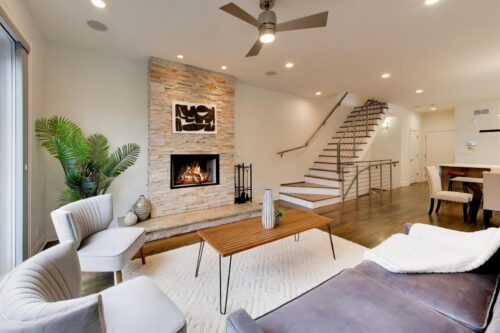 3407 N Bell Avenue #B, Chicago, IL