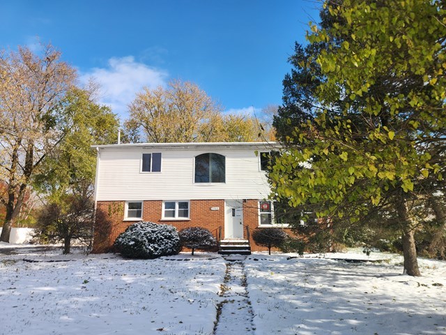 15441 E End Street, Dolton, IL