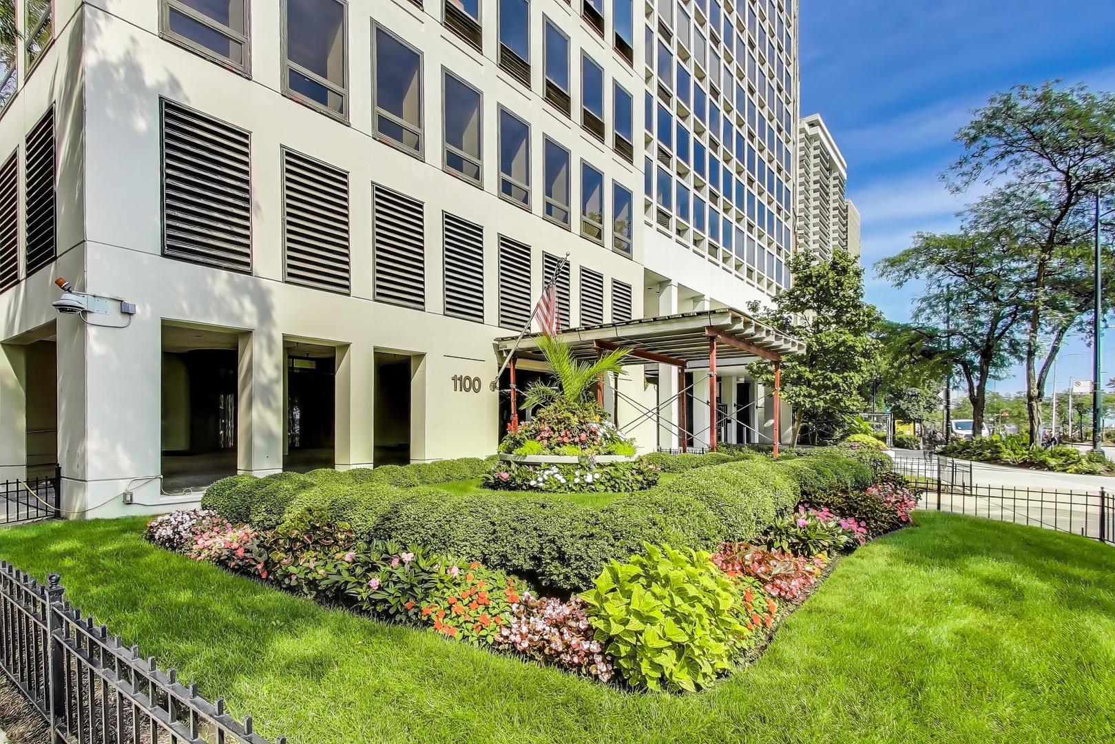 1100 N Lake Shore Drive #27B, Chicago, IL