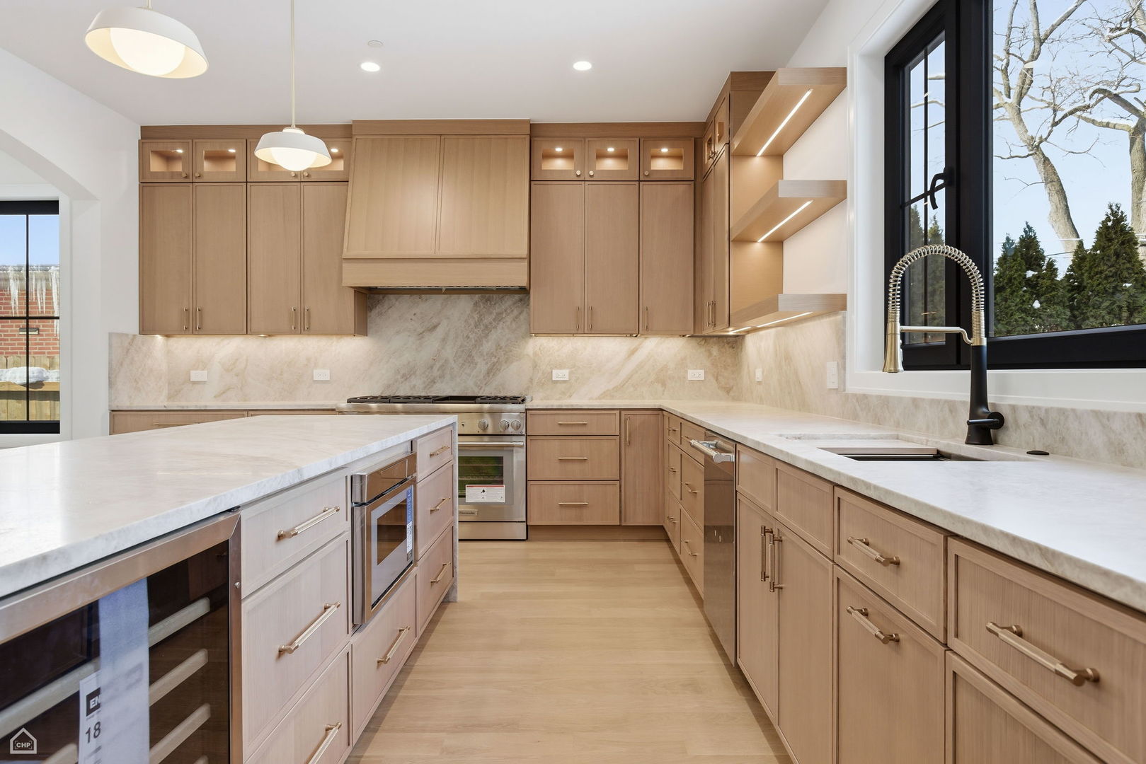 1100 Lois Avenue, Park Ridge, IL