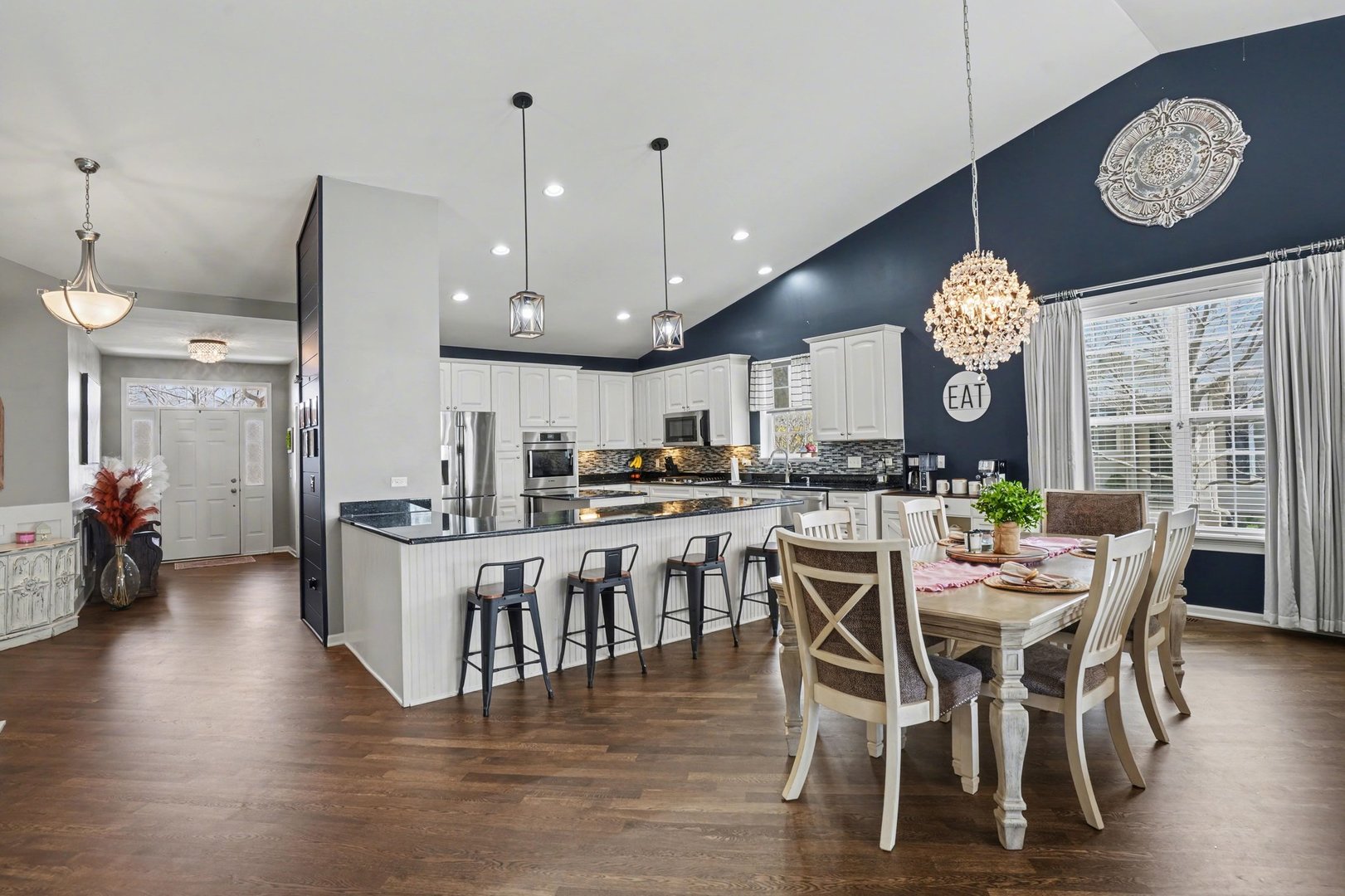 1216 Betsy Ross Place, Bolingbrook, IL