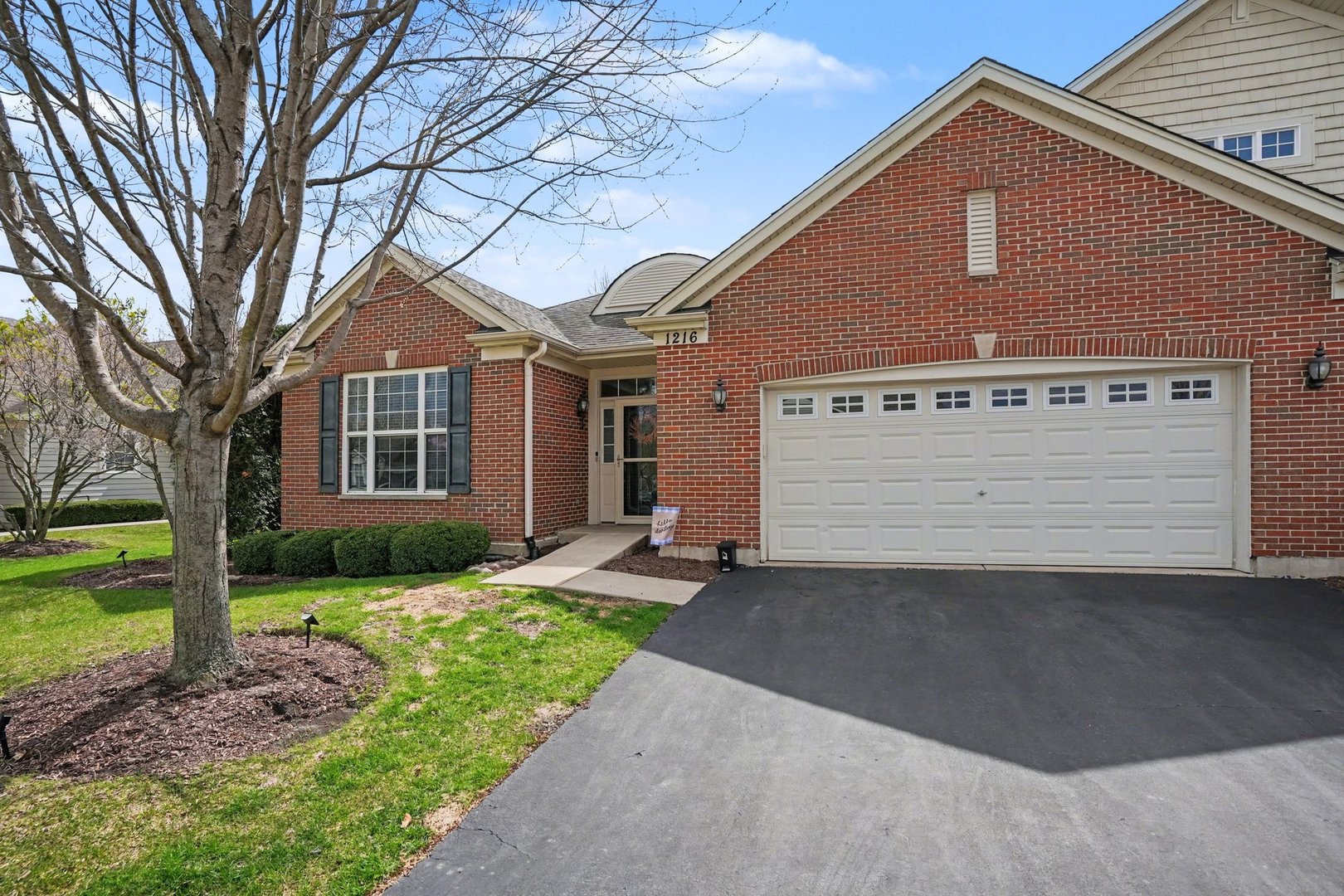 1216 Betsy Ross Place, Bolingbrook, IL