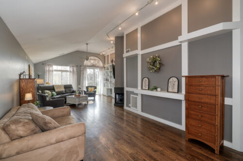 30W006 Willow Court, Warrenville, IL