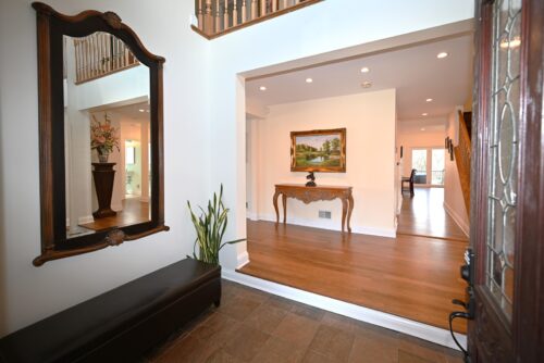 175 LAGOON Drive, Northfield, IL