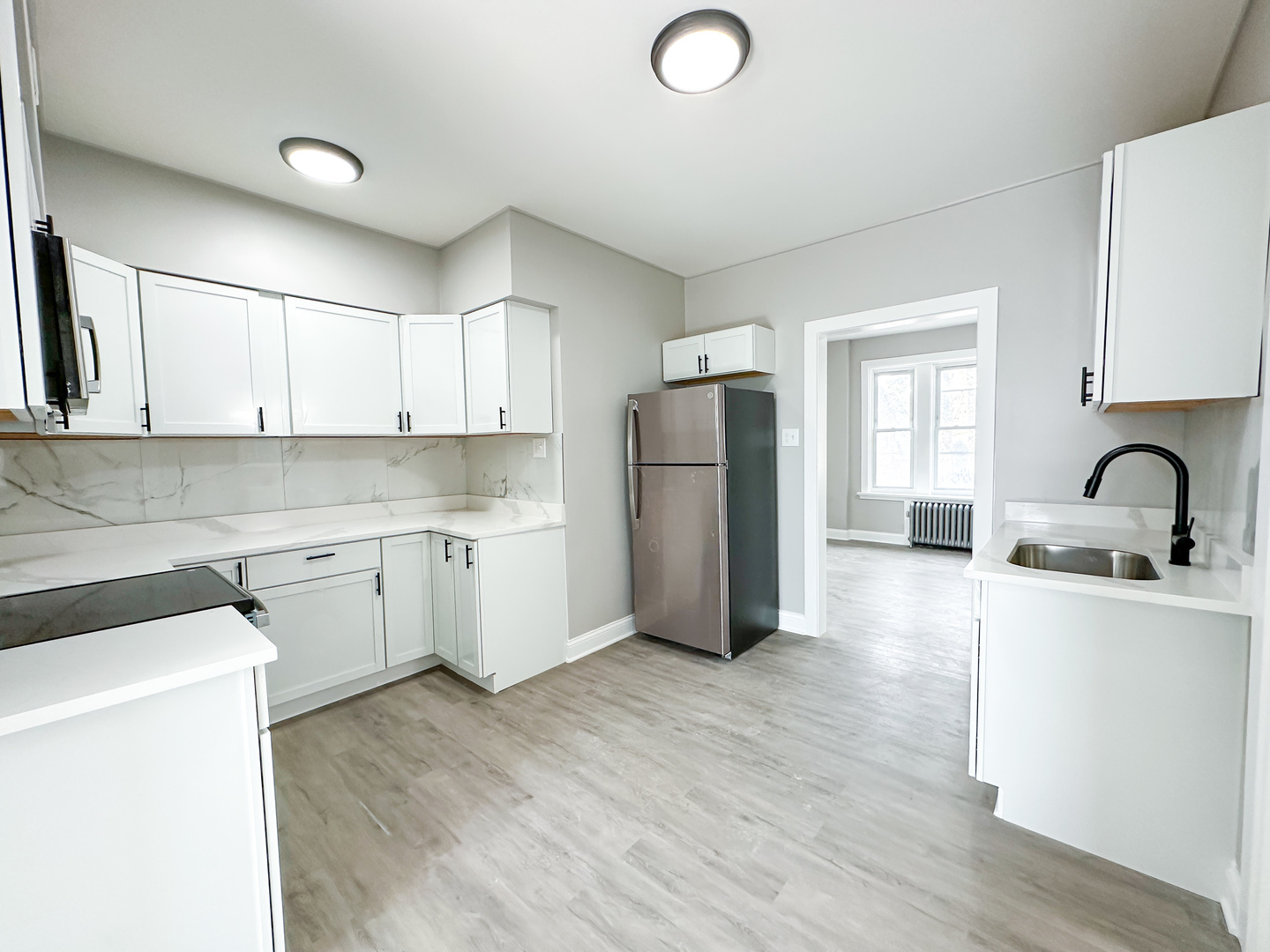 4045 W Argyle Street #1, Chicago, IL