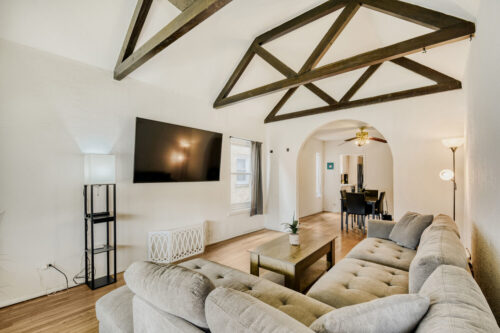 3918 N Nordica Avenue, Chicago, IL