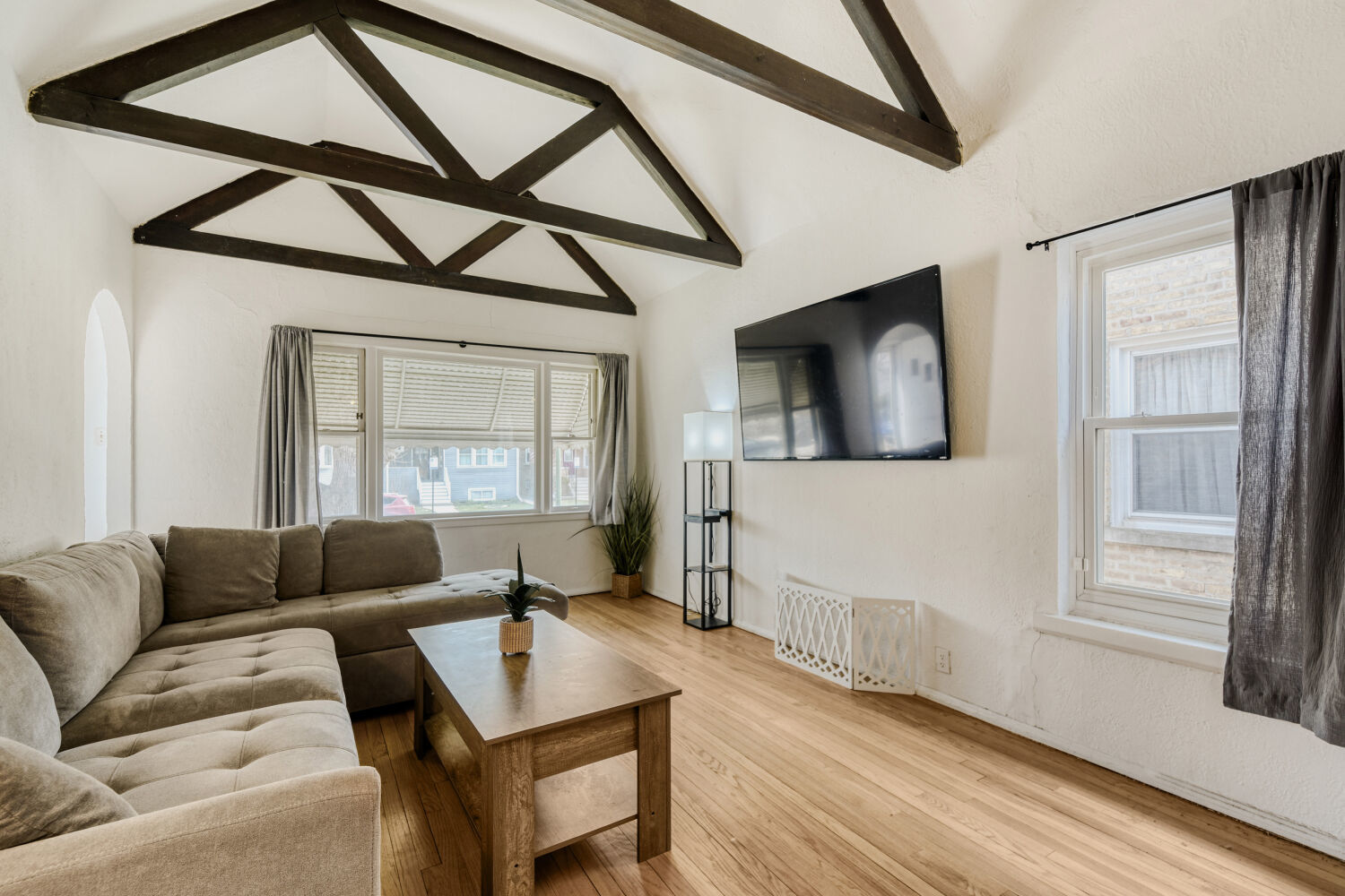 3918 N Nordica Avenue, Chicago, IL